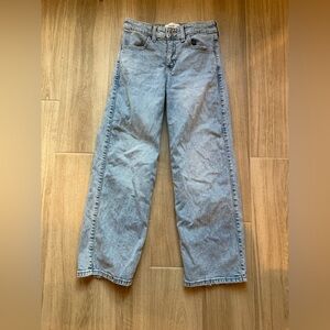 Size 11/12 short Abercrombie kids jeans